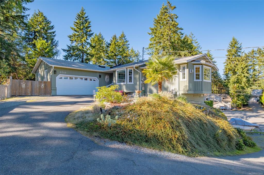 3740 Elworthy Pl, 1017419, BC,