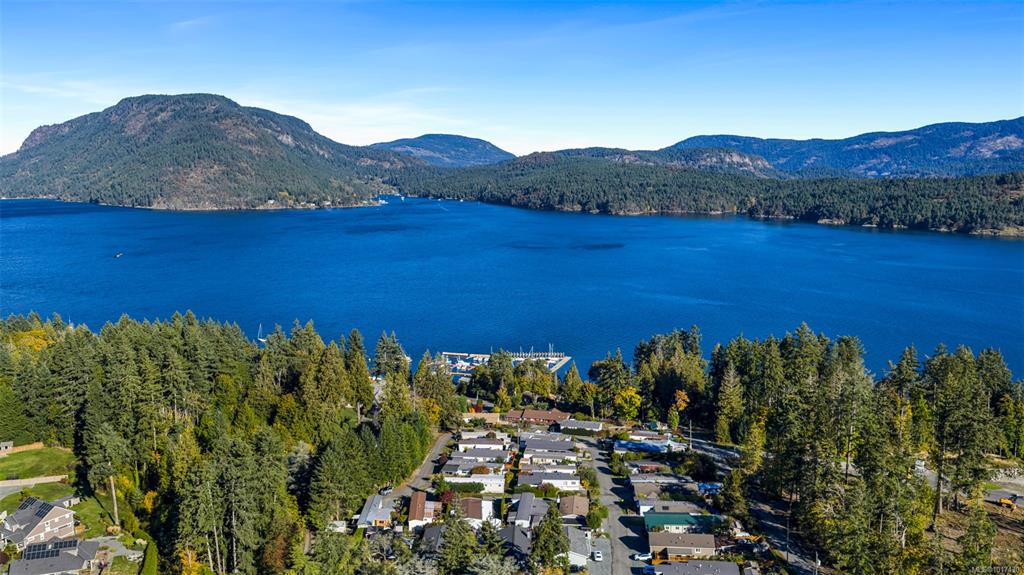 1265 Cherry Point Rd, 1017430, BC,