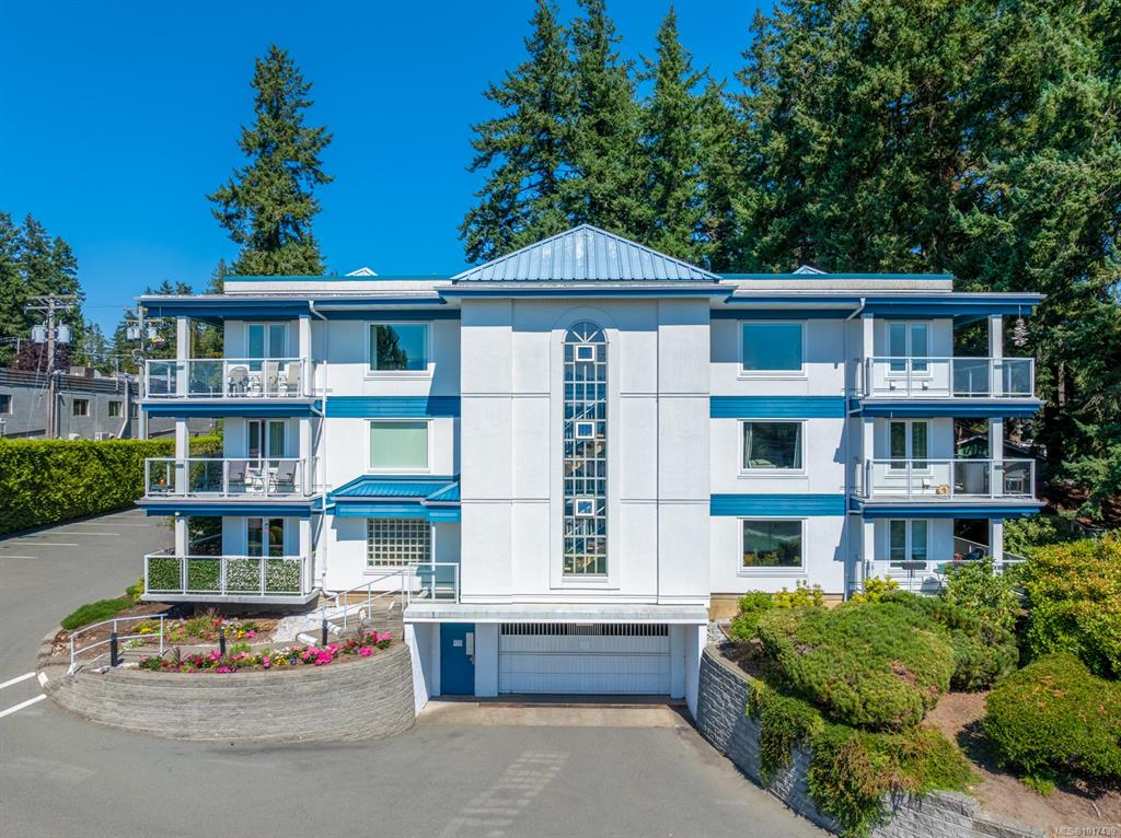 1970 Comox Ave, 1017439, BC,