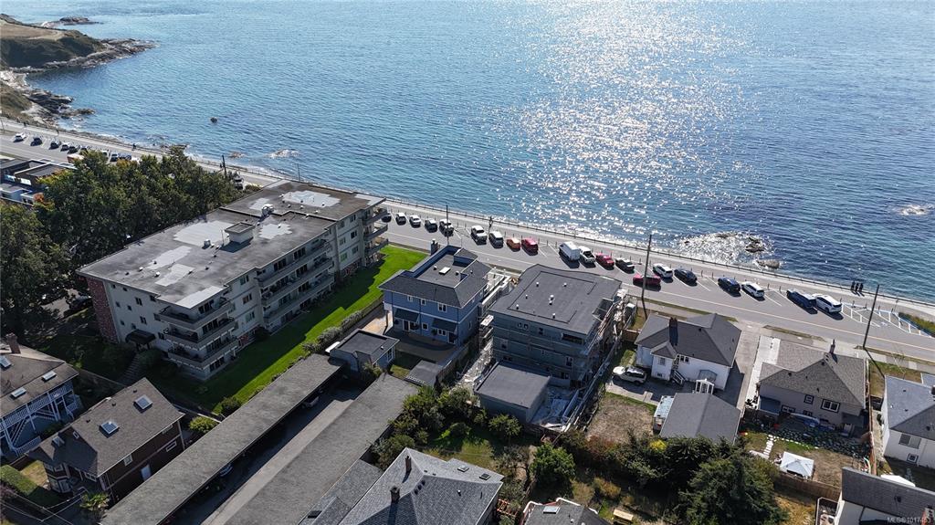 Second View of 338 Dallas Rd, Victoria, BC, V8V 1A8