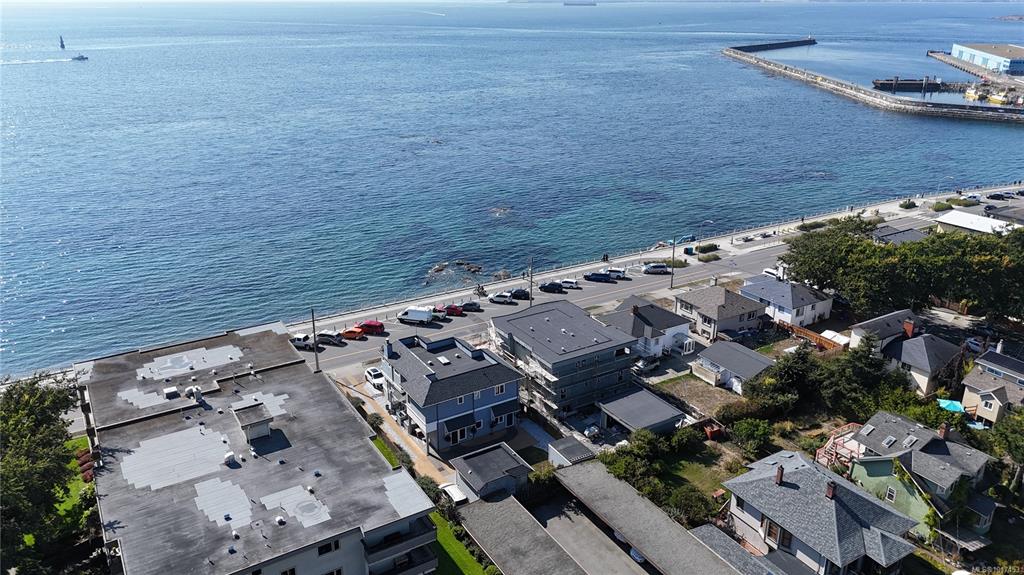 Third View of 338 Dallas Rd, Victoria, BC, V8V 1A8