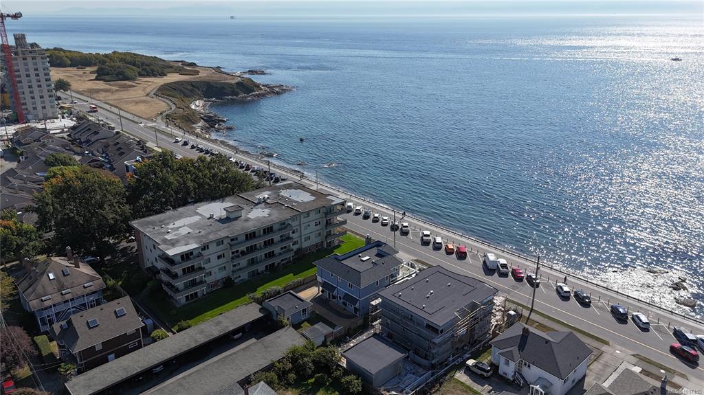 Fourth View of 338 Dallas Rd, Victoria, BC, V8V 1A8