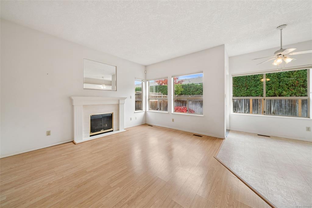 Third View of 4515 Pipeline Rd, Arbour Glen, Saanich, BC, V8Z 5M3