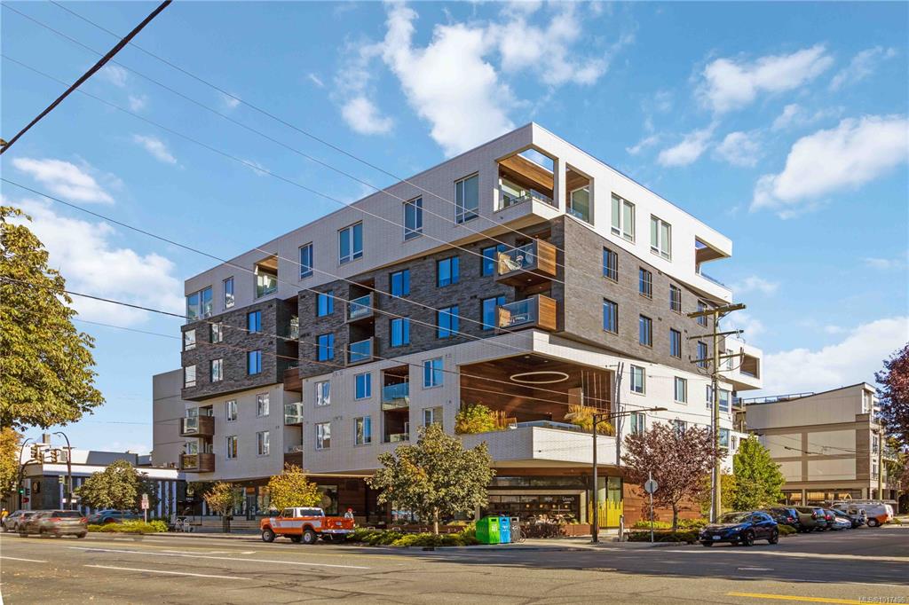 1033 Cook St, 1017496, BC,