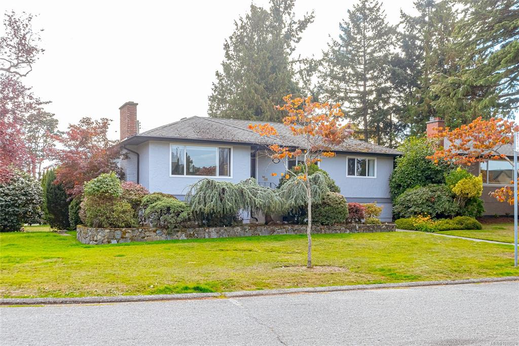 MLS® listing #30088024 for sale located at 1723 Taylor St