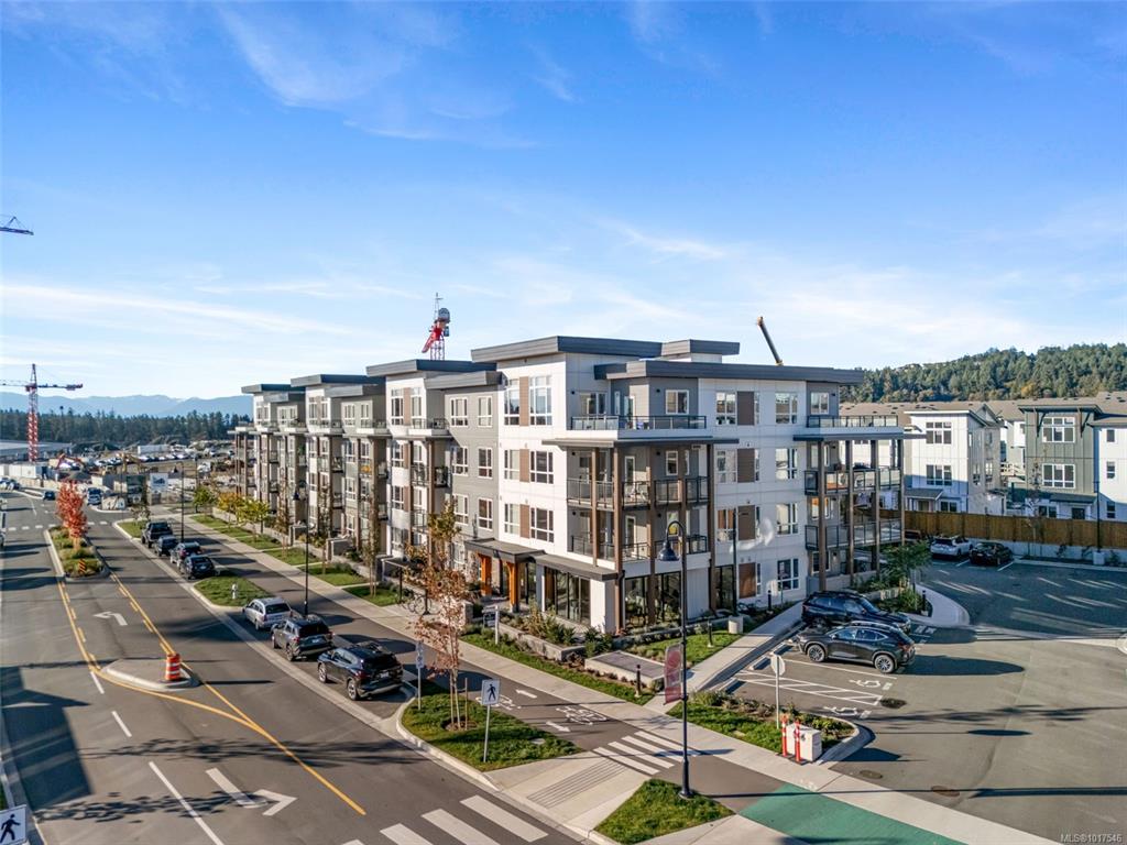 3564 B Ryder Hesjedal Way, 1017546, BC,