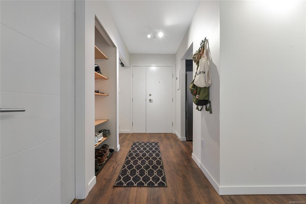 Fourth View of 955 Dingley Dell, Esquimalt, BC, V9A 5R6