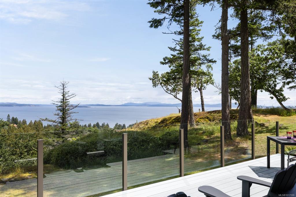 942 Boulderwood Rise, 1017596, BC,