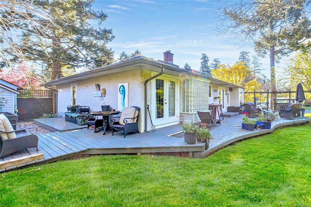 886 Cunningham Rd, 1017613, BC,