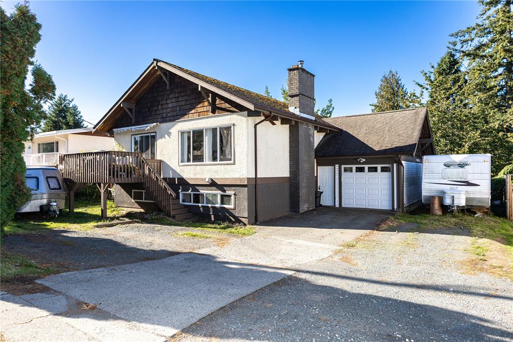 520 Dogwood St, 1017676, BC,