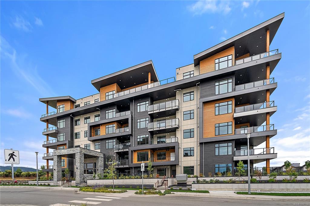 2520 Hackett Cres, 1017702, BC,