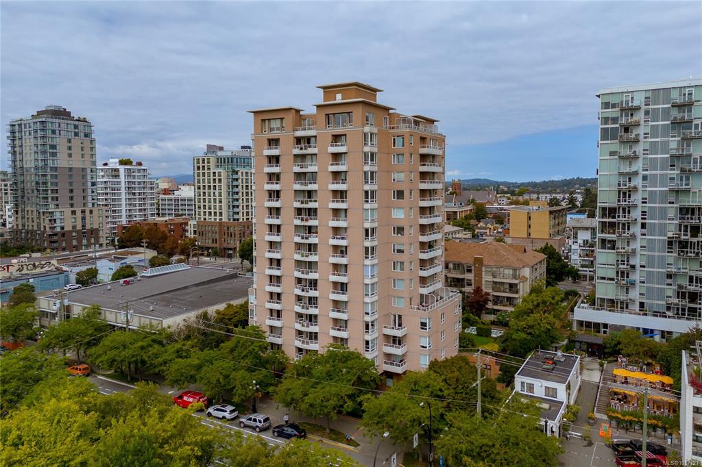 Fourth View of 930 Yates St, Victoria, BC, V8V 4Z3