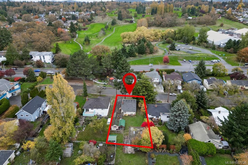 Second View of 1467 Finlayson Pl, Victoria, BC, V8T 2V8