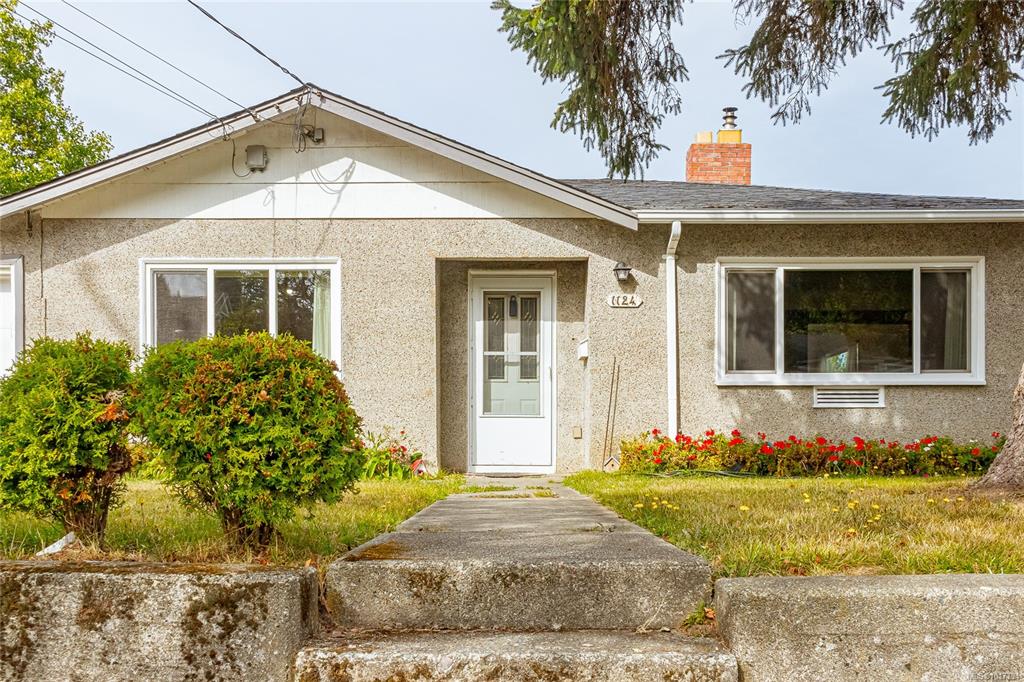Third View of 1124 Colville Rd, Esquimalt, BC, V9A 4P7