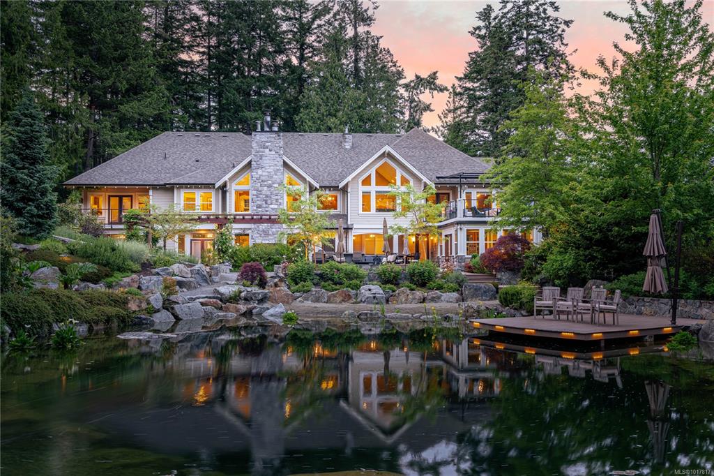 Second View of 441 Glendower Rd, Saanich, BC, V9E 2B9