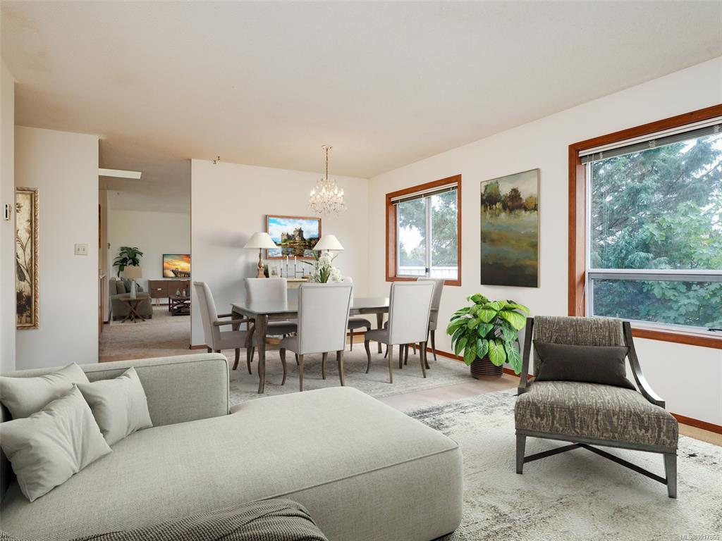 Fifth View of 809 Beckwith Ave, Saanich, BC, V8X 5A2