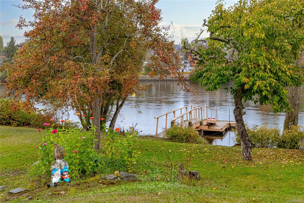 Third View of 1178 Rhoda Lane, Esquimalt, BC, V9A 4H2