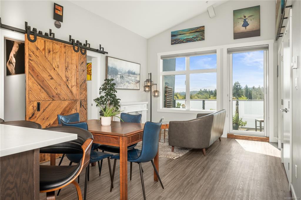 525 Third St, 1017917, BC,