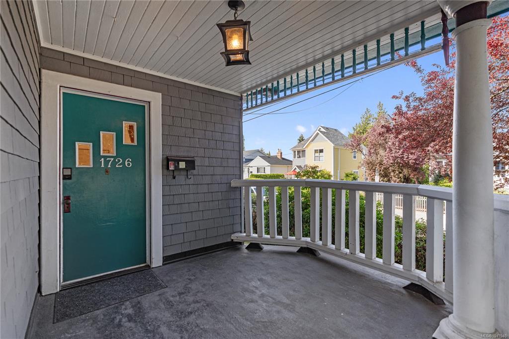 Fourth View of 1726 Stanley Ave, Victoria, BC, V8R 3W8