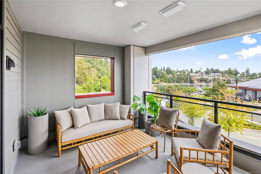 3529 Dolphin Dr, 1017953, BC,