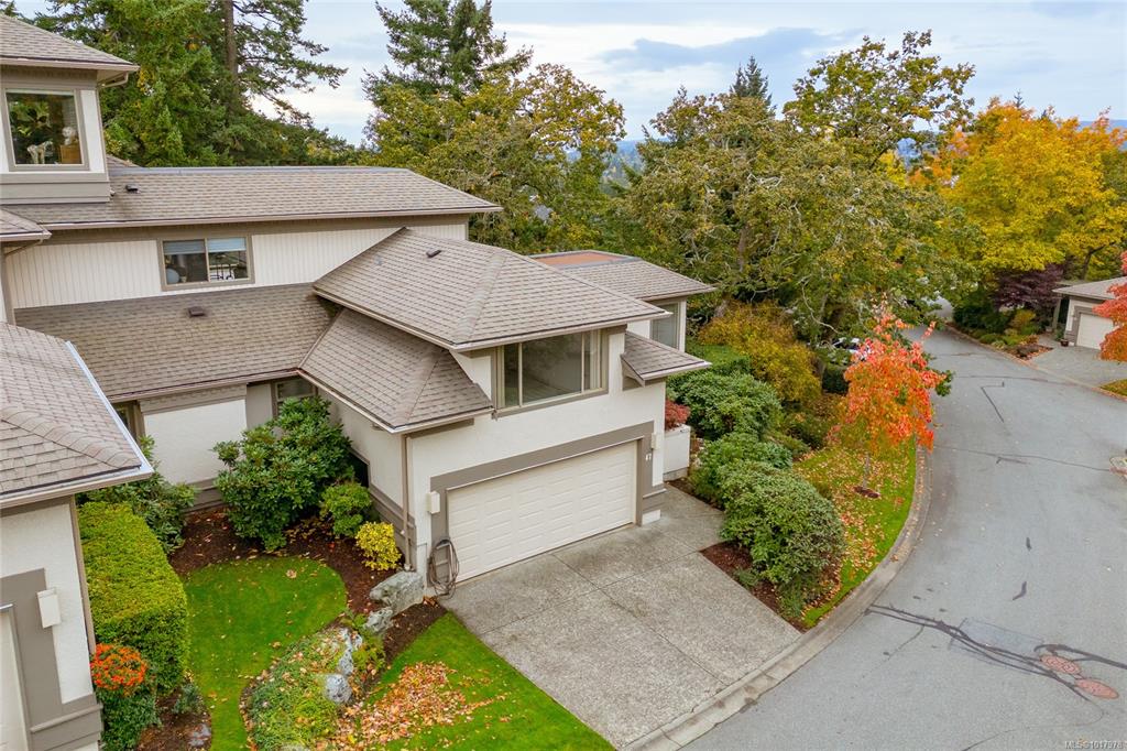 Fifth View of 4300 Stoneywood Lane, Windemere Ridge, Saanich, BC, V8X 5A5