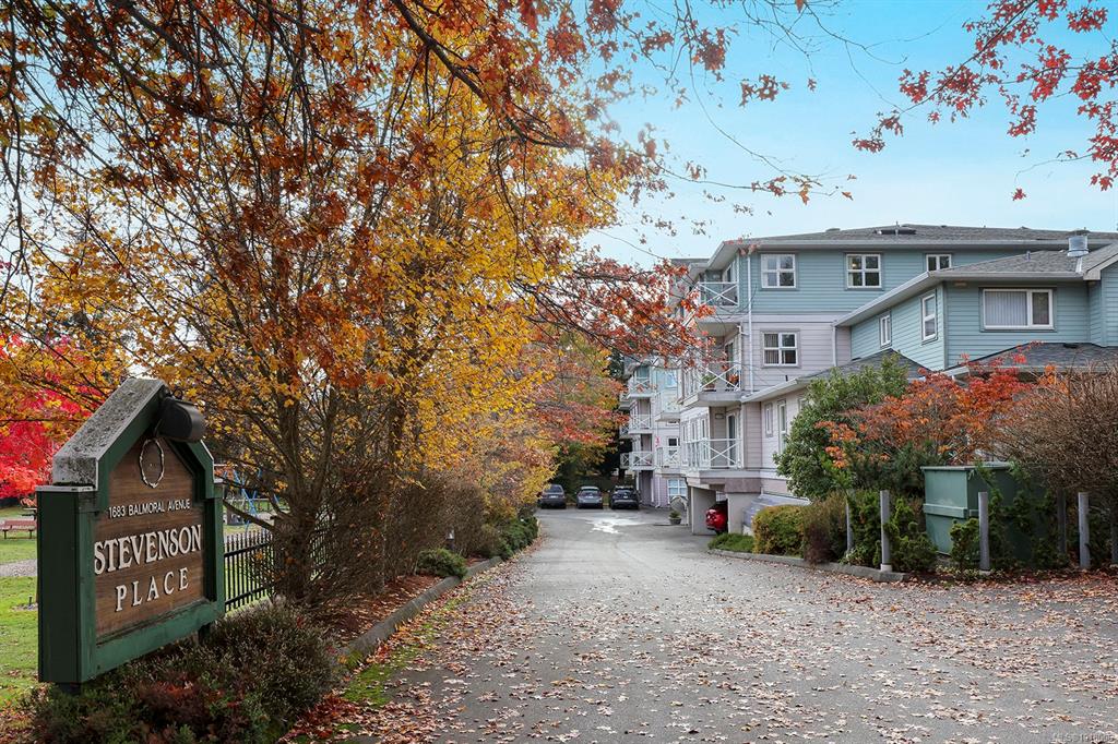 1683 Balmoral Ave, 1018006, BC,