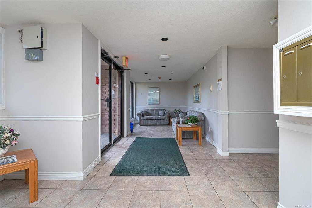 Fifth View of 7 Gorge Rd W, The Parkside, Saanich, BC, V9A 1L9