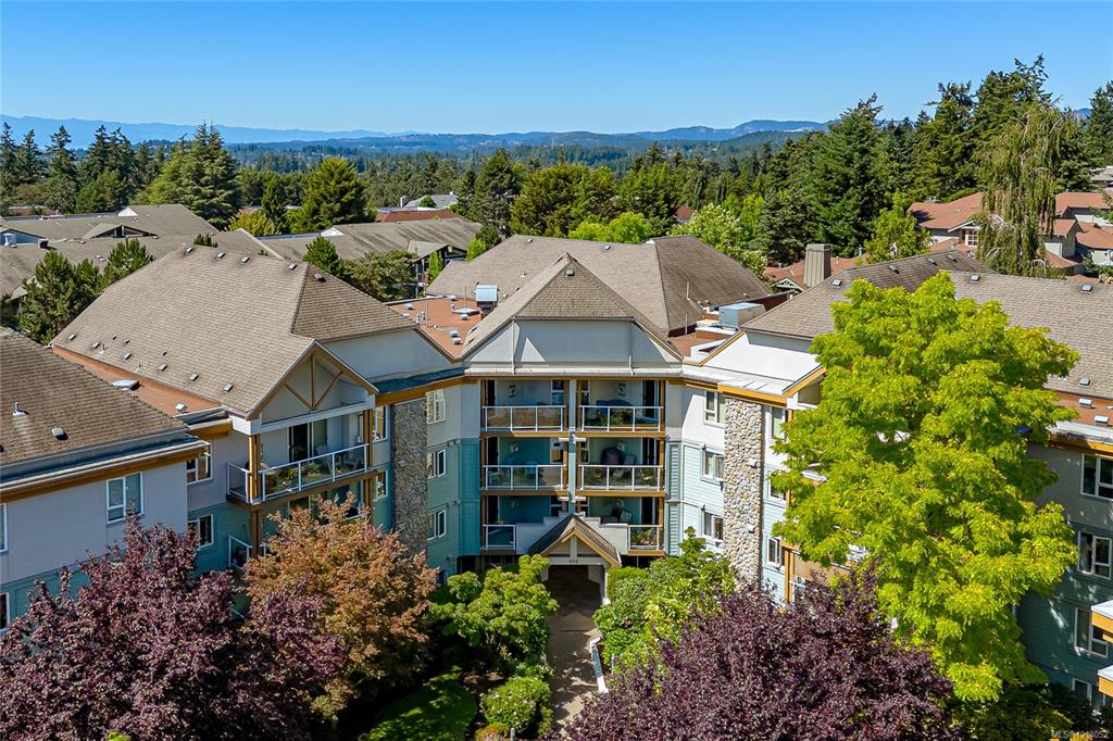 Second View of 494 Marsett Pl, Park Royal Place, Saanich, BC, V8Z 7J1