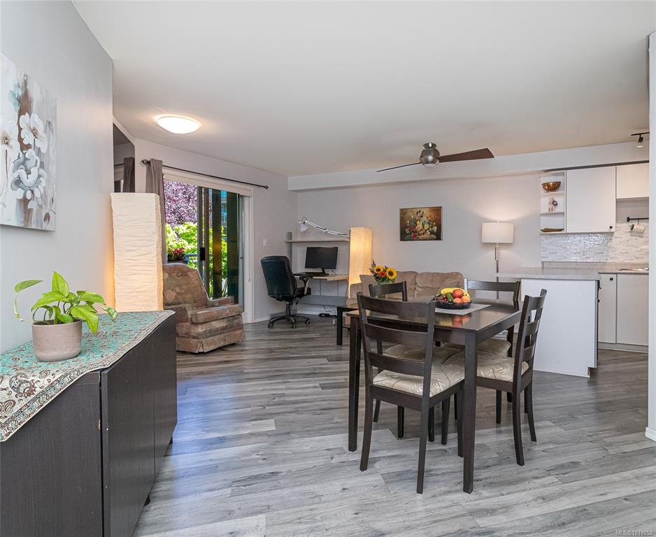 Fifth View of 494 Marsett Pl, Park Royal Place, Saanich, BC, V8Z 7J1