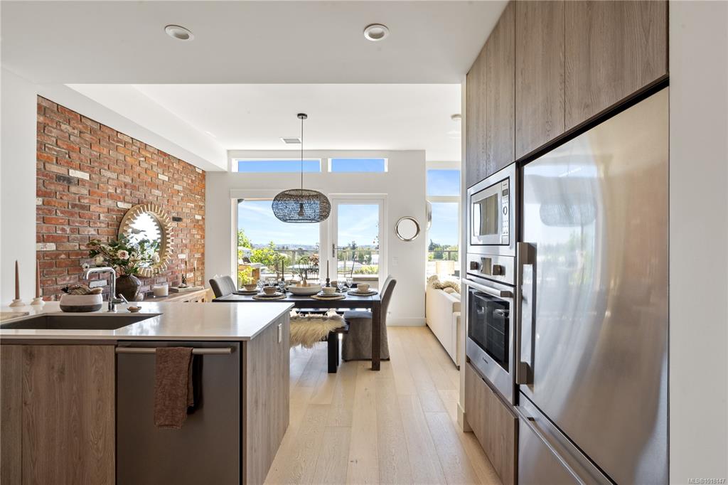 Fifth View of 1216 Carlisle Ave, Esquimalt Town Square, Esquimalt, BC, V9A 0H5