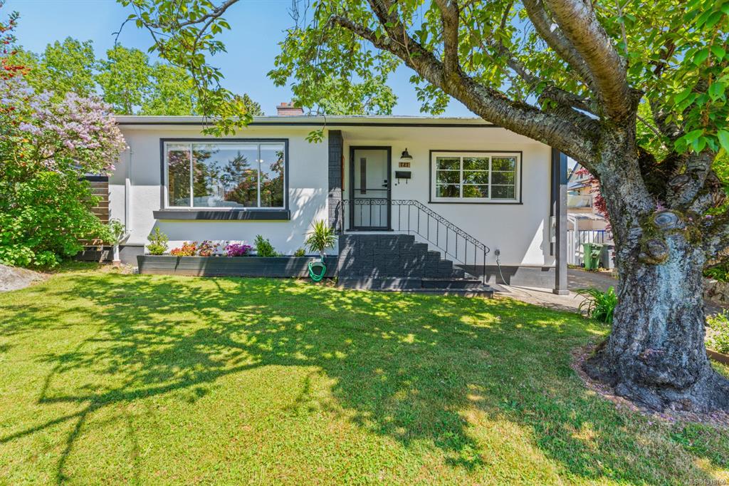 Third View of 727 Craigflower Rd, Victoria, BC, V9A 2W6