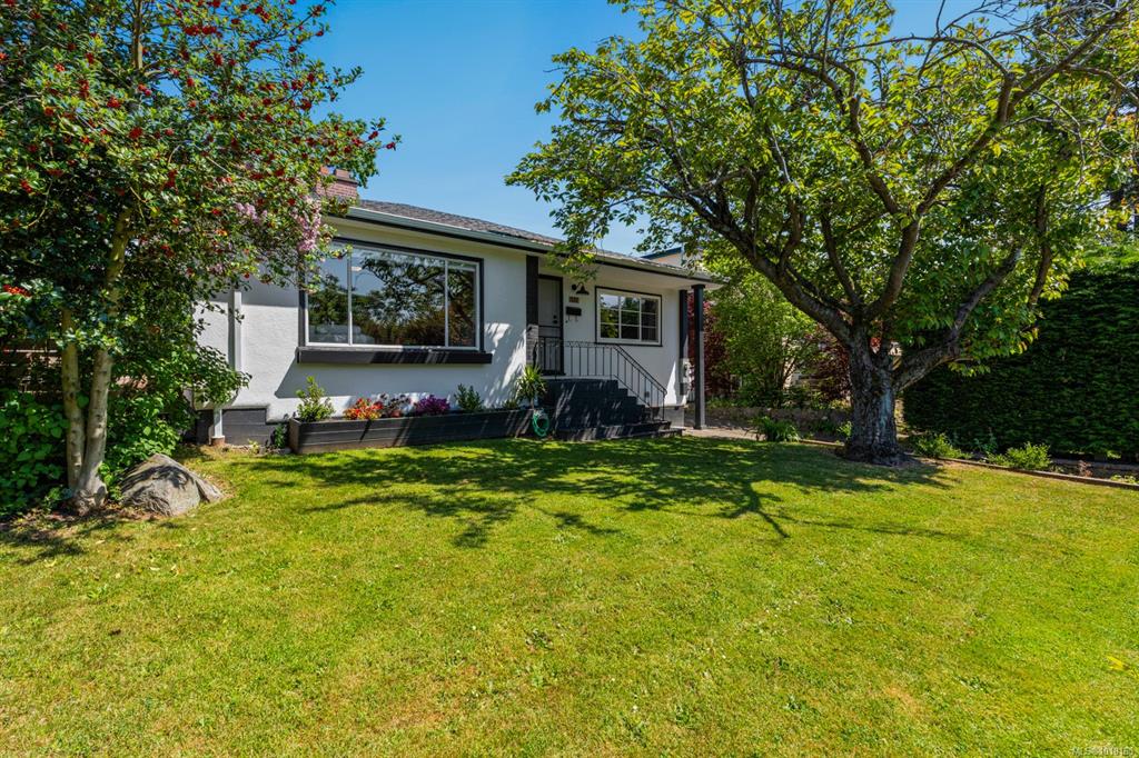 Fourth View of 727 Craigflower Rd, Victoria, BC, V9A 2W6