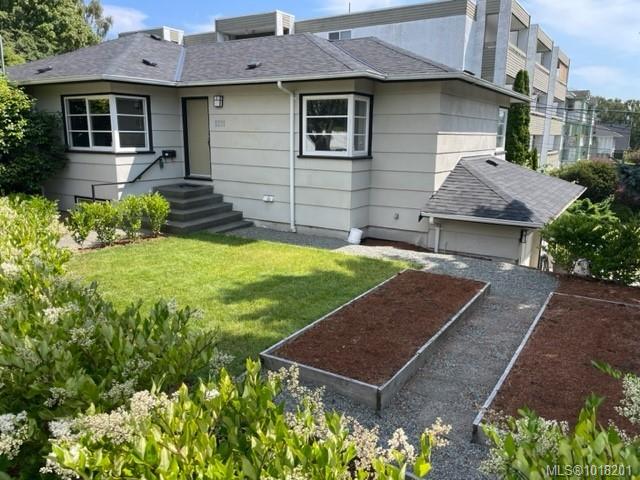 Fourth View of 1211 Fairfield Rd, Victoria, BC, V8V 3B3