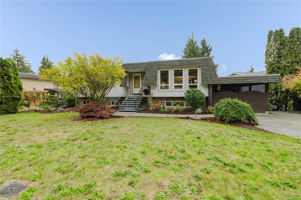 Second View of 4353 Cedar Hill Rd, Saanich, BC, V8N 5L8