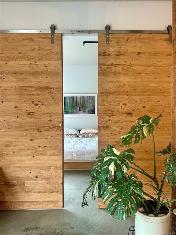 Fifth View of 455 Sitkum Rd, Victoria, BC, V9A 7N9