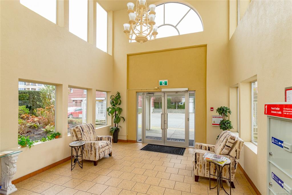 Fifth View of 11 Cooperage Pl, Victoria, BC, V9A 7J9