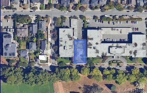 Second View of 956 Heywood Ave, Victoria, BC, V8V 2Y4