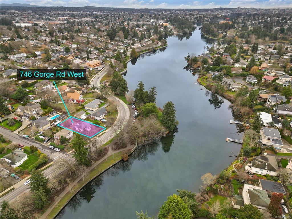 Third View of 746 Gorge Rd W, Saanich, BC, V9A 1N6