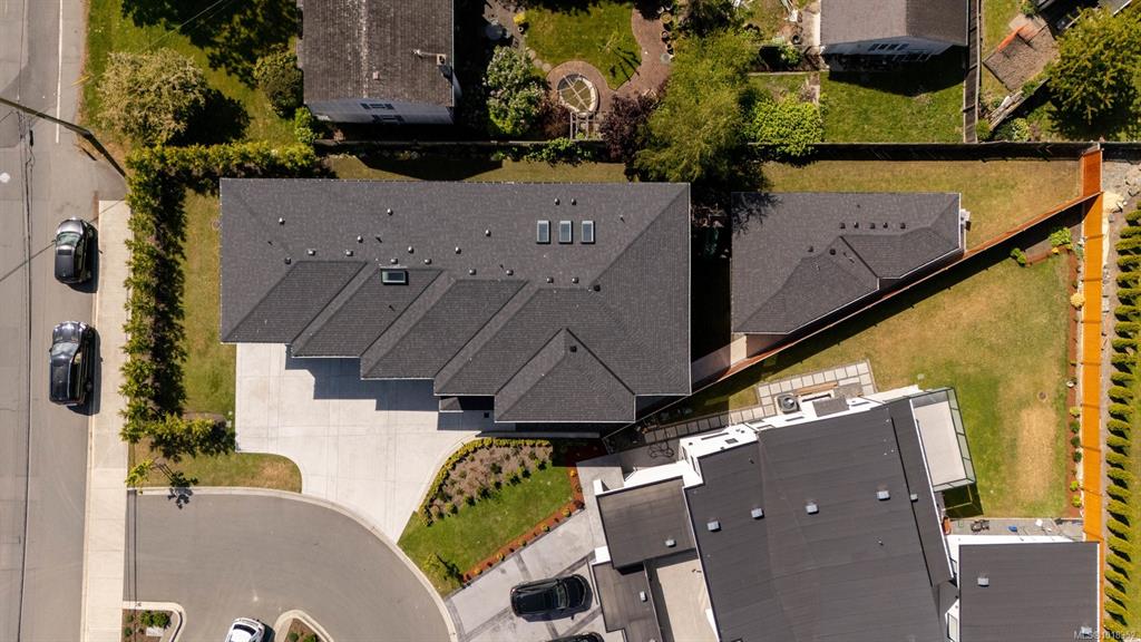 Fourth View of 1808 Feltham Rd, Saanich, BC, V8N 2A6