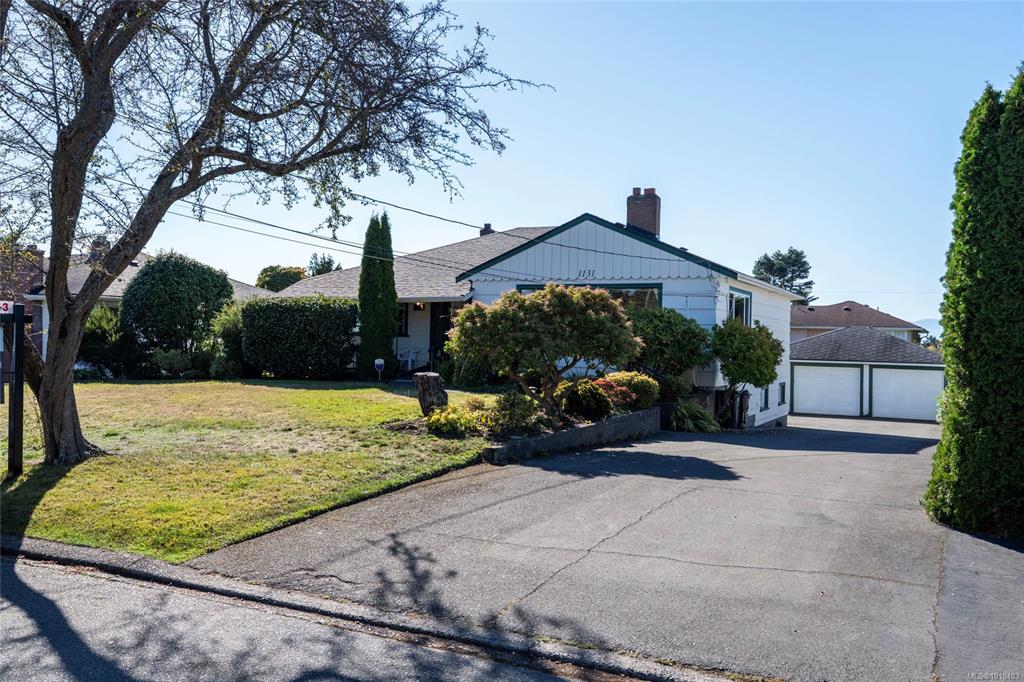 Fifth View of 1131 Heald Ave, Esquimalt, BC, V9A 5J7