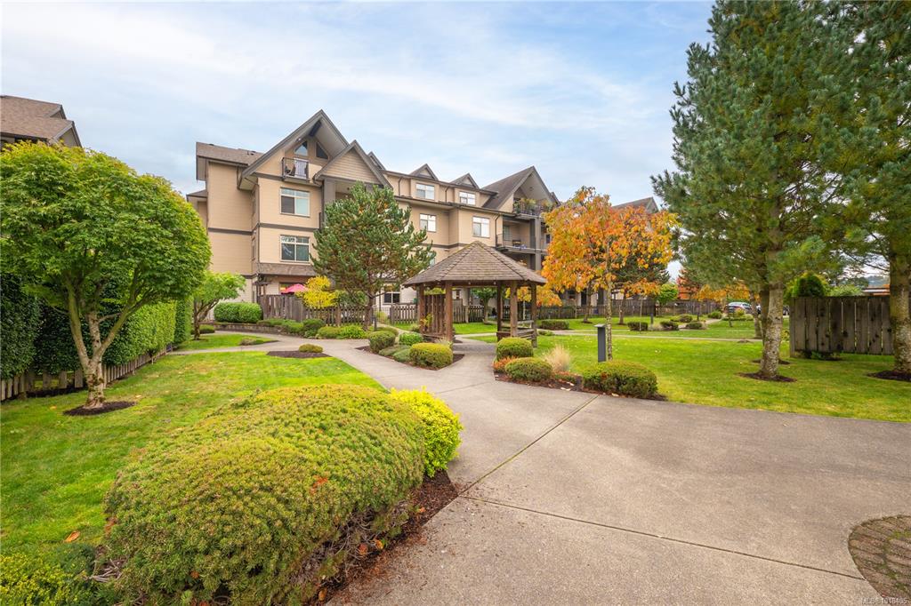 2111 Meredith Rd, 1018405, BC,