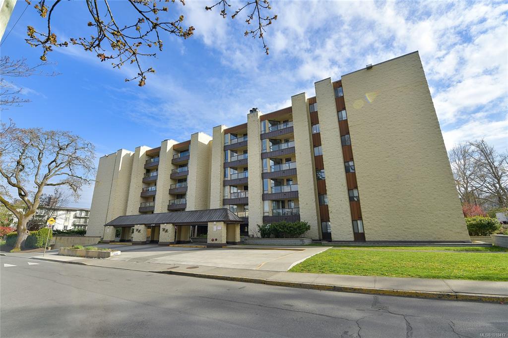 Second View of 1745 Leighton Rd, Harrington House, Victoria, BC, V8R 6R6