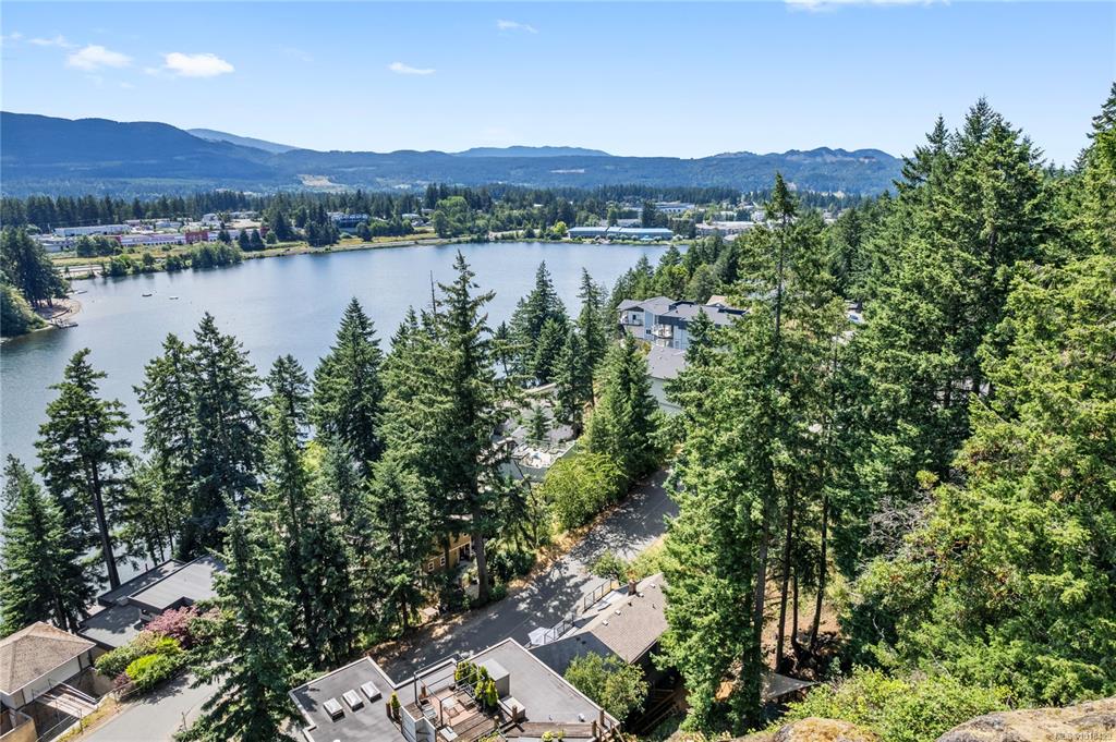 271 Woodhaven Dr, 1018429, BC,