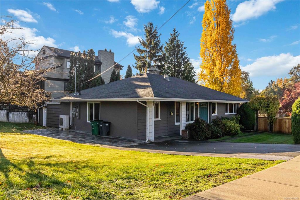 971 Marigold Rd, 1018434, BC,