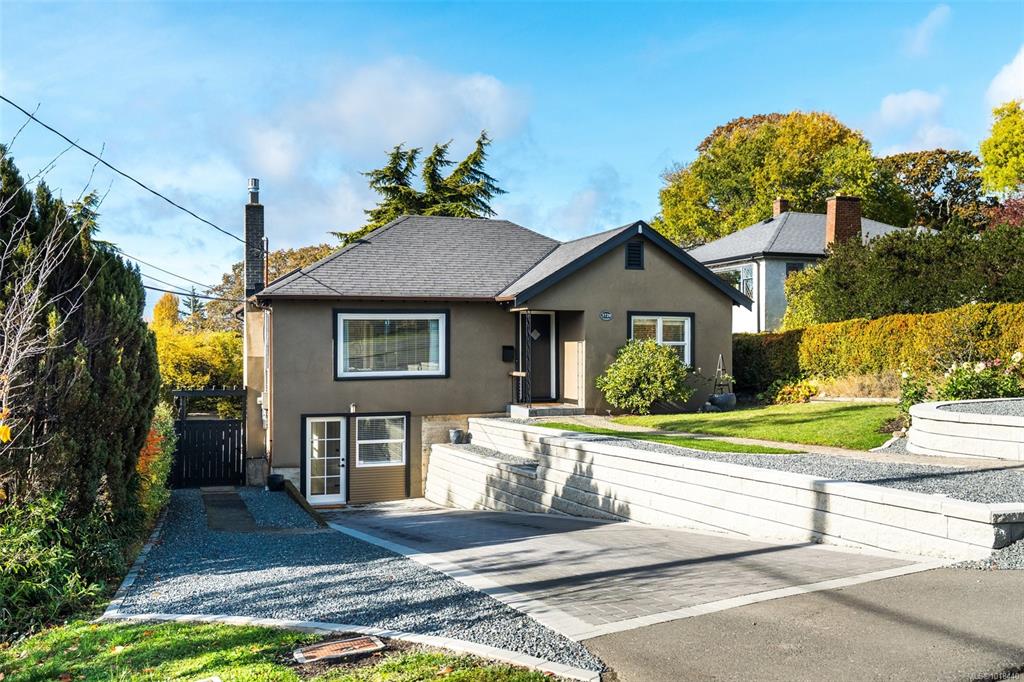 Third View of 3720 Winston Cres, Saanich, BC, V8X 1S1