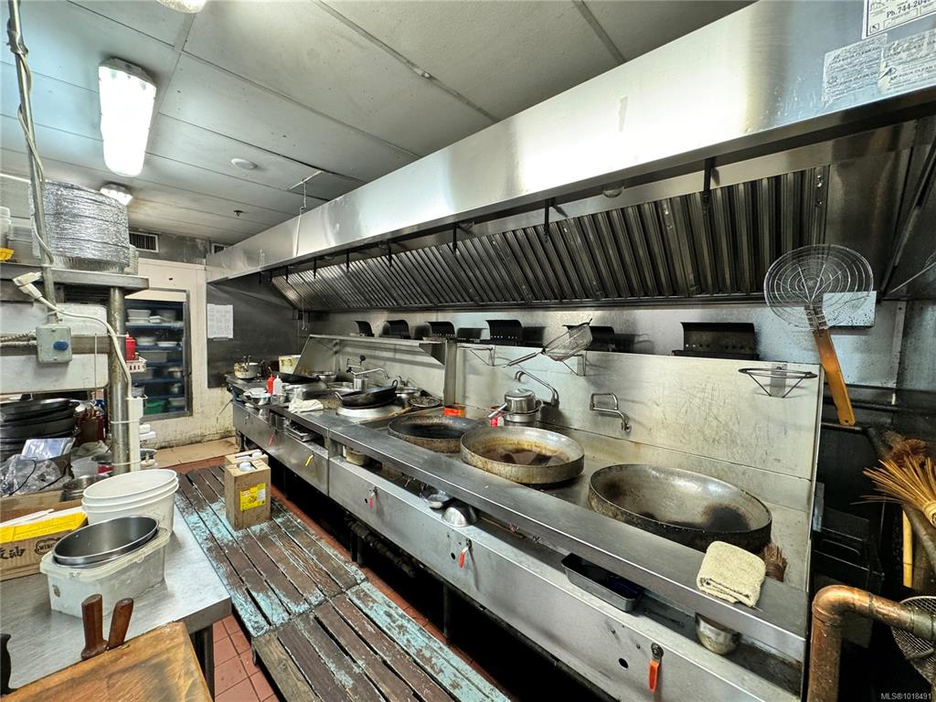 1551 Cedar Hill Cross Rd, 1018491, BC,