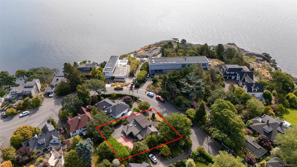 280 King George Terr, 1018515, BC,