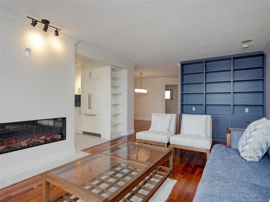 Fourth View of 75 Songhees Rd, Victoria, BC, V9A 7M5