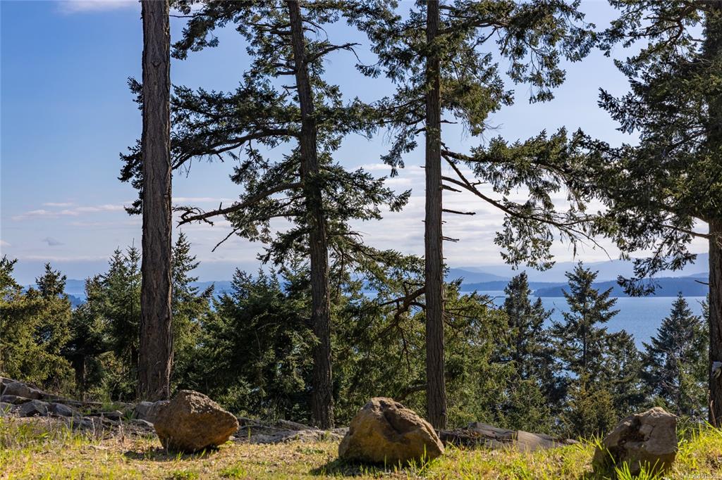 Fourth View of 2628 Lighthouse Lane, Pender Island, BC, V0N 2M2