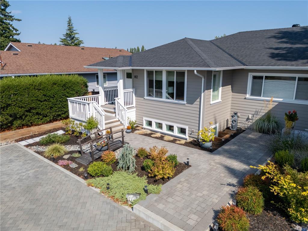 Fifth View of 812 Mann Ave, Saanich, BC, V8Z 3C4